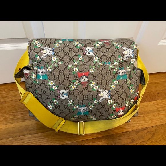 Authentic Gucci, the bag condition is really good. - Picture 3 of 9